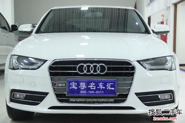 奥迪A4L2015款35 TFSI 自动舒适型