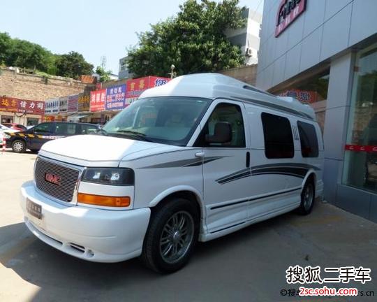 GMC Savana2013款6.0L 豪华隐私屏版7座