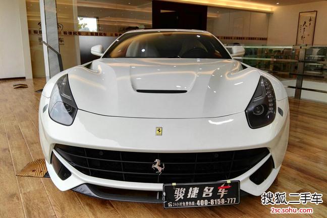 法拉利F12 berlinetta2013款6.3L 标准型