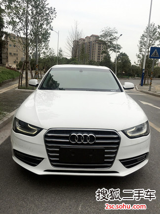 奥迪A4L2013款35 TFSI 自动舒适型