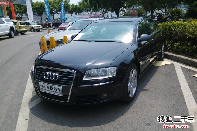 奥迪A8L2005款A8L Quattro(加长型) 4.2电喷