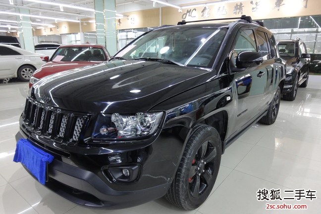 Jeep指南者2014款2.4L 四驱蛇行珍藏版