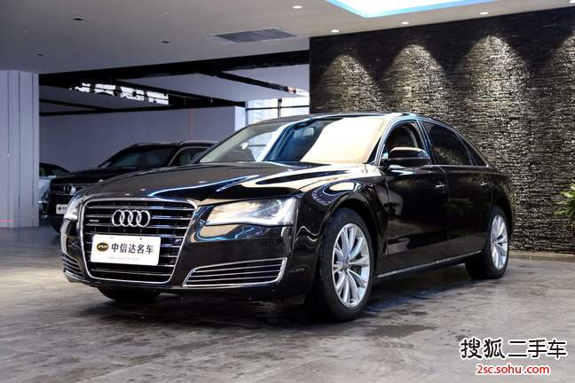 奥迪A8L2013款45 TFSI quattro舒适型