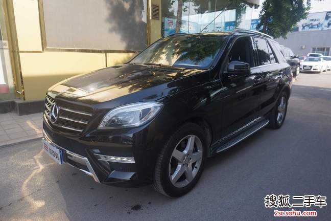 奔驰M级2015款ML400 4MATIC 豪华型