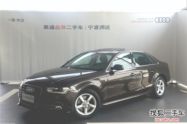 奥迪A4L2016款35 TFSI 自动标准型