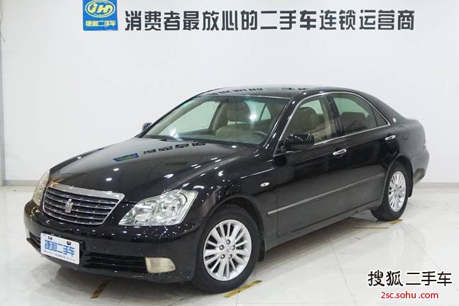 丰田皇冠2006款2.5L Royal 真皮版