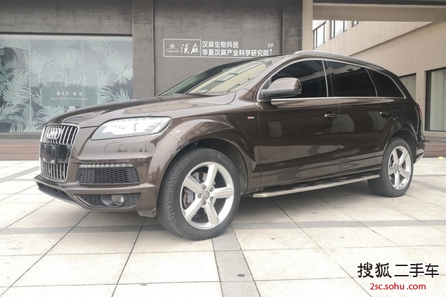 奥迪Q72015款35 TFSI 运动型