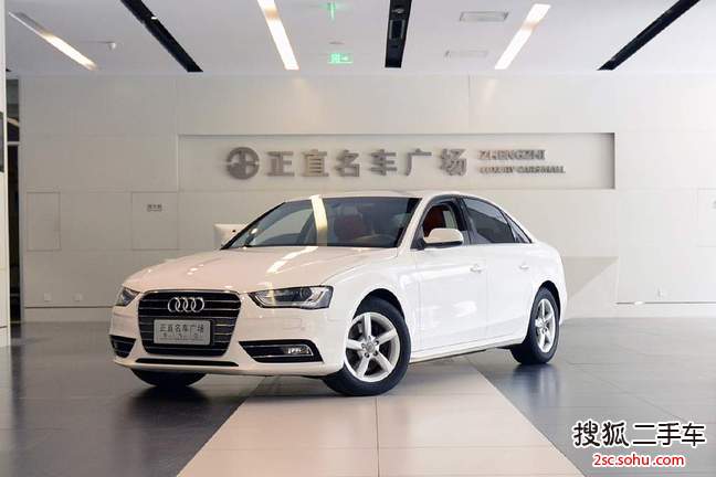 奥迪A4L2013款35 TFSI 自动标准型