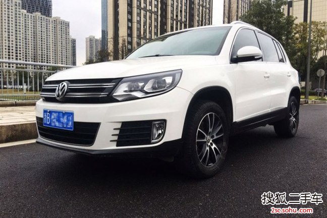 大众途观2015款1.8TSI 自动两驱豪华版