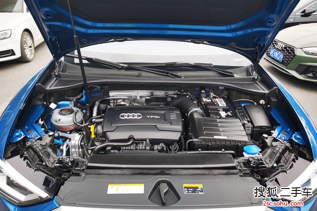 上海二手奥迪Q32020款 45 TFSI quattro 豪华动感型价格29.5万