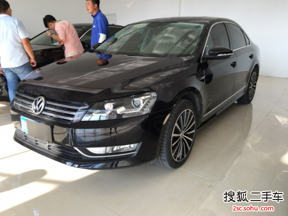 大众帕萨特2014款1.8TSI 自动尊荣版