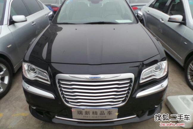 克莱斯勒3002013款300S 3.6L 锋尚版