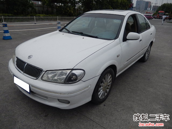 日产阳光2004款2.0 LS 自动