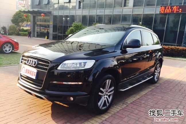 奥迪Q72009款3.6FSI quattro 技术型越野版