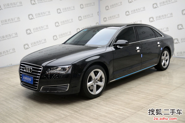 奥迪A8L2013款45 TFSI quattro舒适型