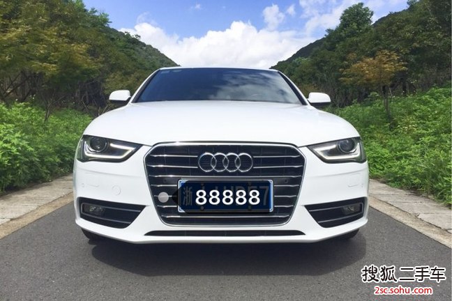 奥迪A4L2016款35 TFSI 自动技术型