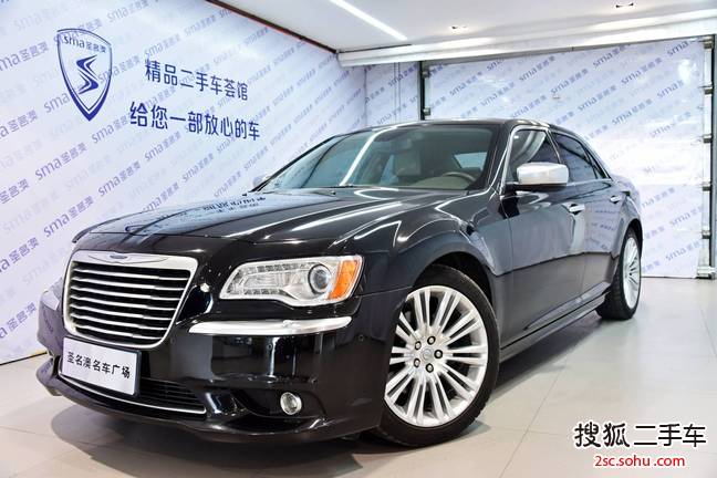 克莱斯勒3002014款300C 3.0L 卓越版