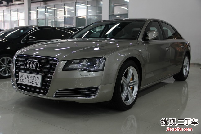 奥迪A8L2013款45 TFSI quattro专享型