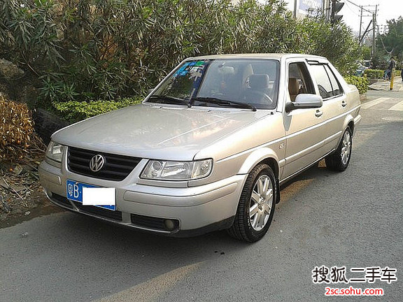 大众捷达2004款GIF 1.6L手动5速