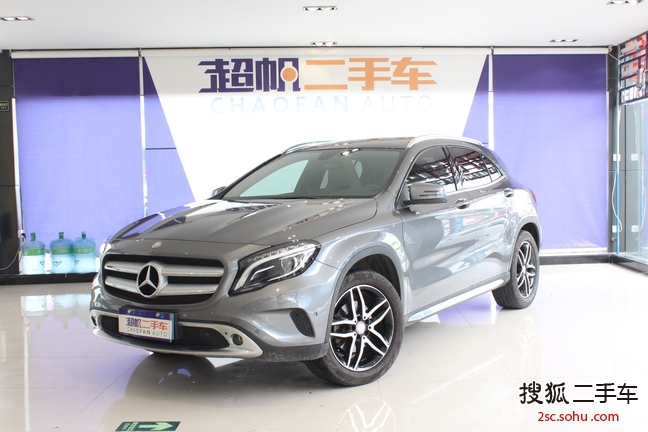 奔驰GLA级2015款GLA 220 4MATIC 时尚型