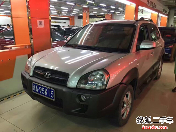 现代途胜2007款2.0L 手动四驱豪华型