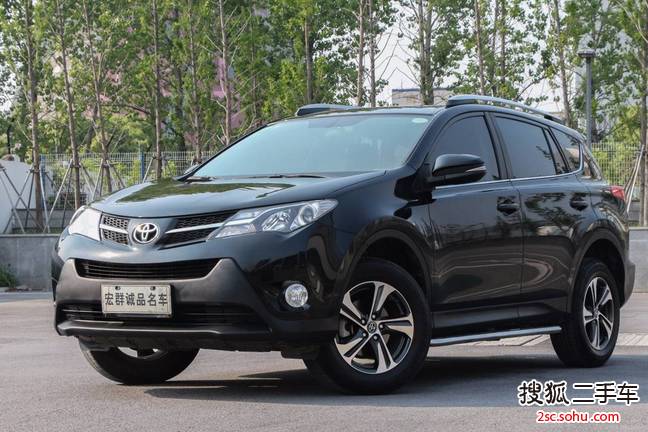 丰田RAV42016款荣放 2.0L CVT两驱风尚版