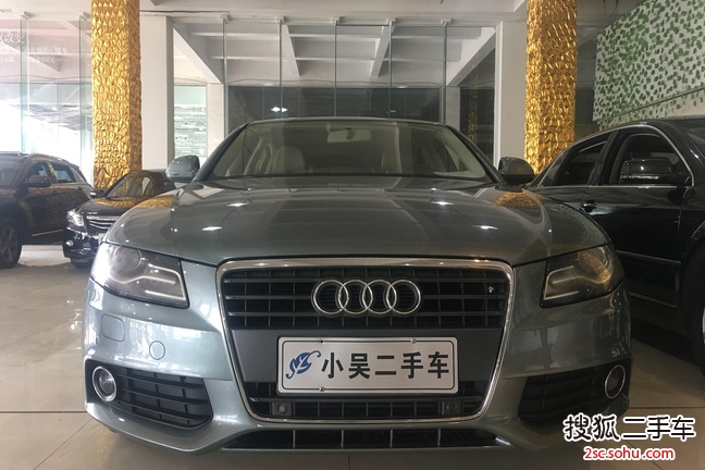 奥迪A4L2012款2.0TFSI 舒适型