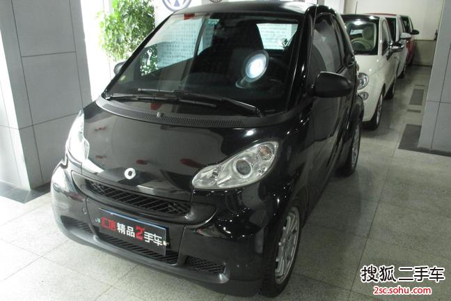 smartfortwo2011款1.0L MHD 硬顶标准版