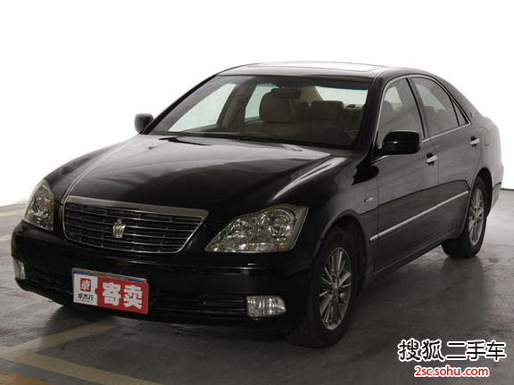 丰田皇冠2009款2.5L Royal特别导航版