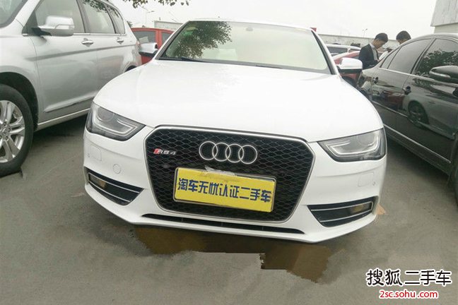 奥迪A4L2013款35 TFSI 自动技术型