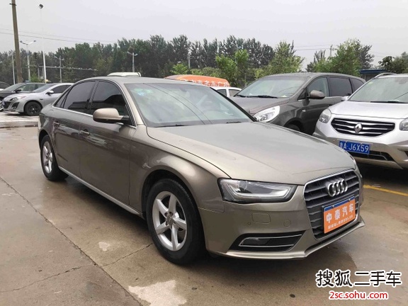 奥迪A4L2013款35 TFSI 自动舒适型