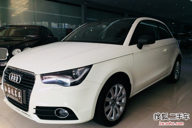 奥迪A12014款30 TFSI 豪华型