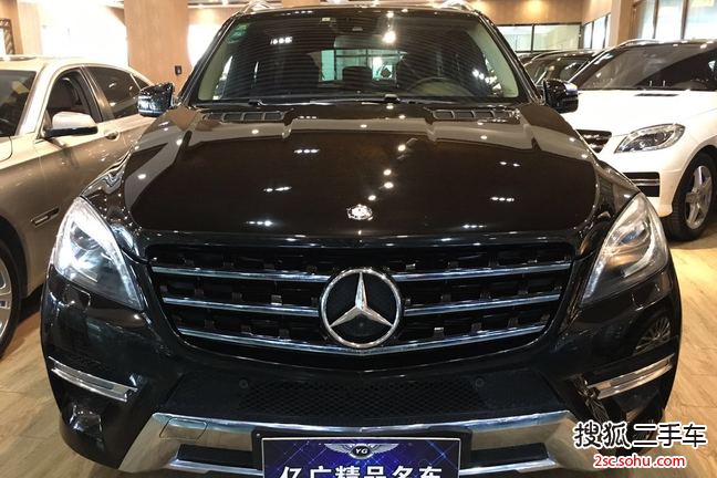 奔驰M级2014款ML320 4MATIC