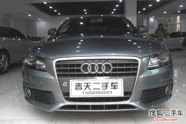 奥迪A4L2010款2.0TFSI 技术型