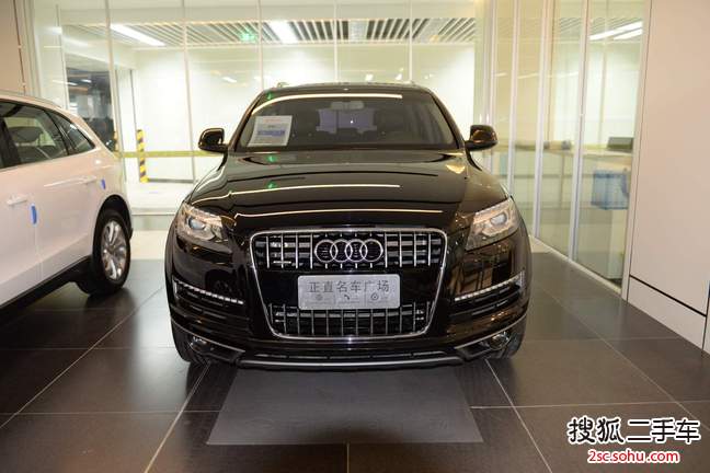 奥迪Q72012款3.0TFSI 进取型