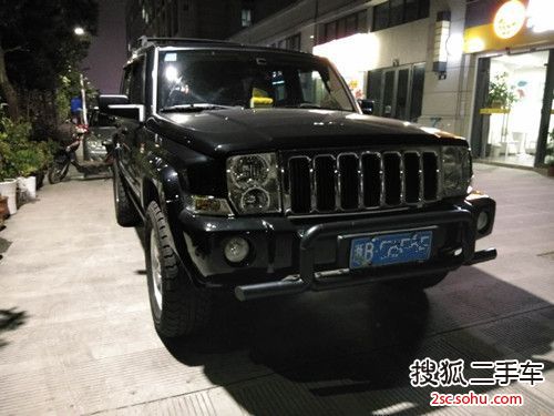 Jeep指挥官2008款5.7L HEMI