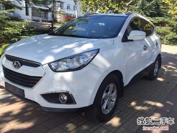 现代ix352012款2.0L 自动两驱精英版GLS 