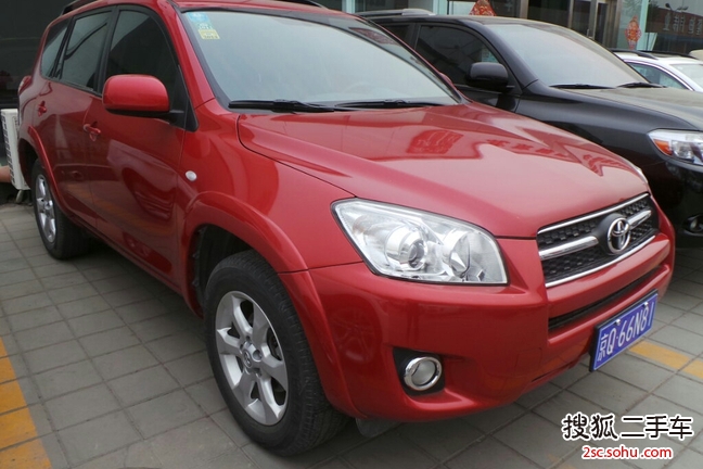 丰田RAV42010款2.4L 自动 豪华升级版