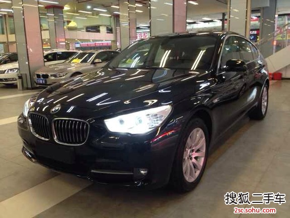 宝马5系GT2013款535i 典雅型