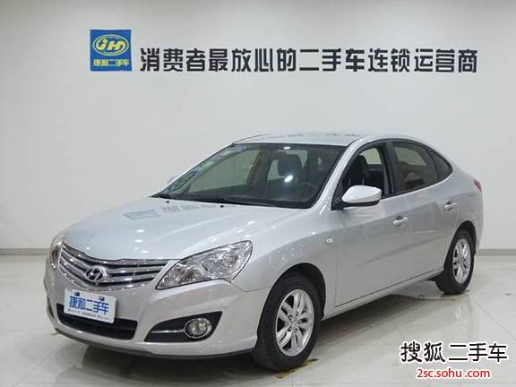 现代悦动2015款1.6L 手动舒适型