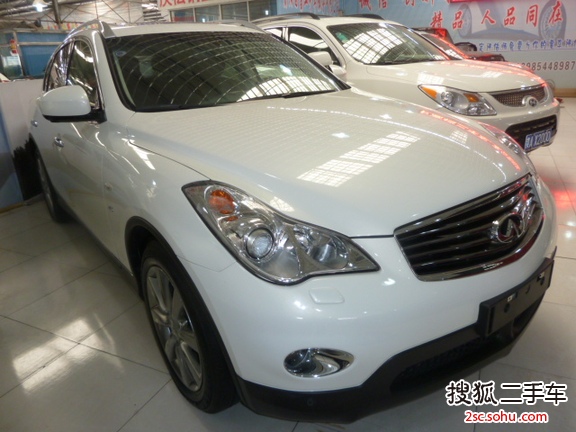 英菲尼迪QX502013款2.5L 后驱尊雅版