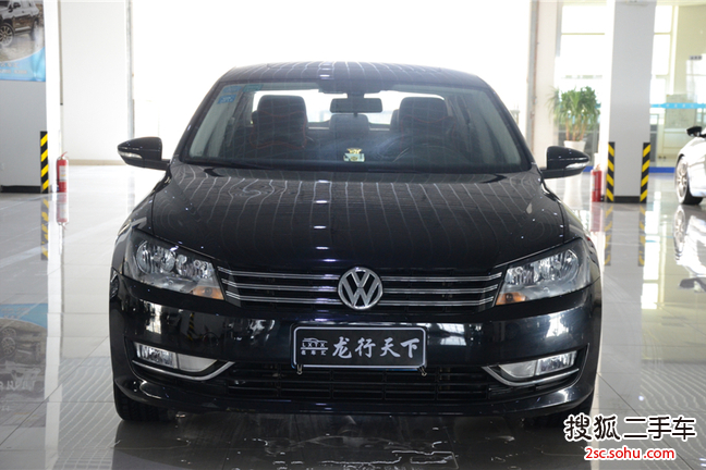 大众帕萨特-2011款 1.8TSI 自动尊荣版