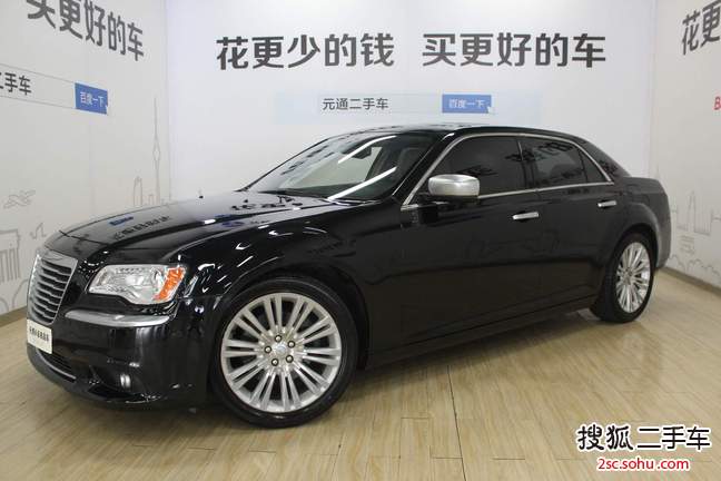 克莱斯勒3002013款300C 3.6L 尊崇版