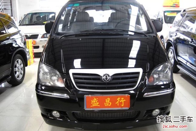 东风风行菱智2013款2.0L Q7长车 舒适型（7座）