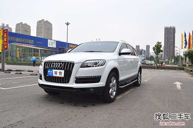 奥迪Q72013款35 TFSI 进取型