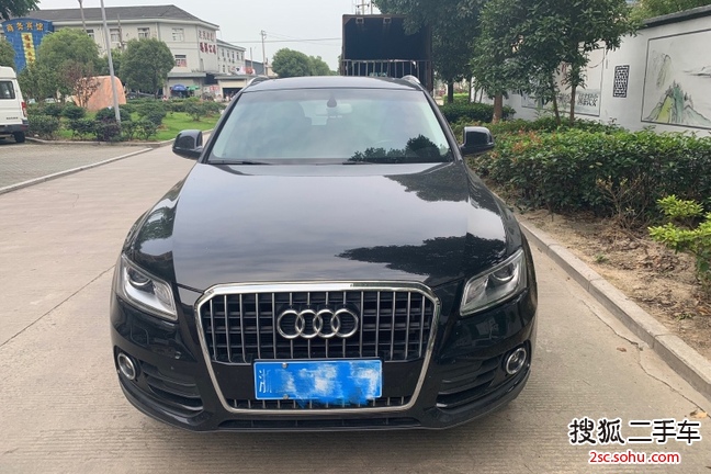 奥迪Q52013款40 TFSI 进取型