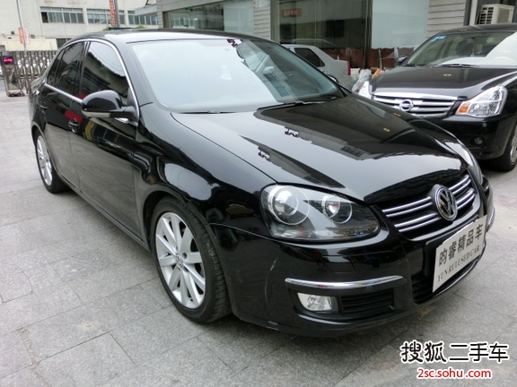 大众速腾2011款1.8TSI 手自一体 冠军版