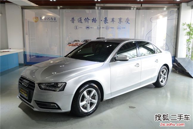 奥迪A4L2013款35 TFSI 自动标准型