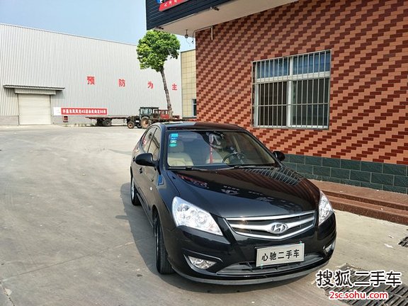 现代悦动2011款1.6L 手动豪华型