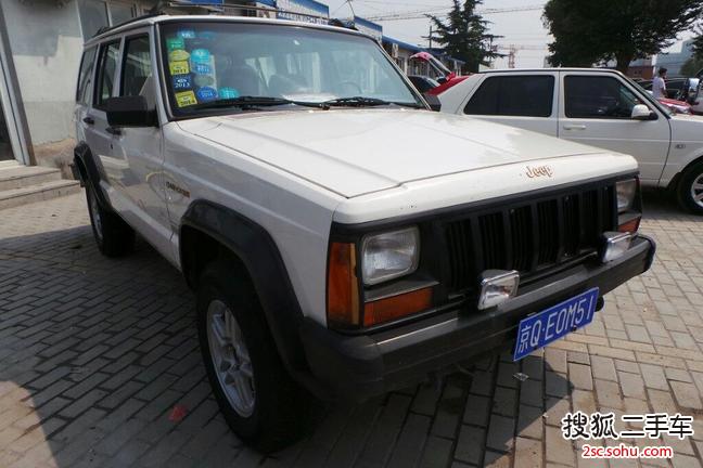 Jeep切诺基2001款超级切诺基2021A6L